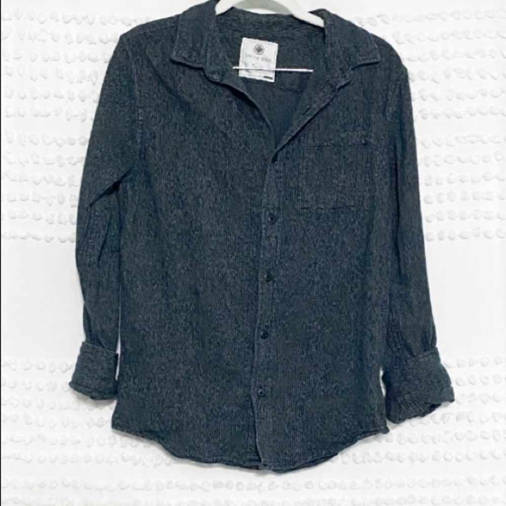 On The Byas dark gray button up cotton shirt s